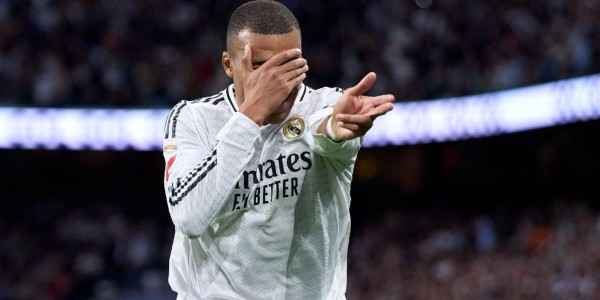 姆巴佩或打止痛针强势回归西超杯决赛：团队精神还是个人主义的体现？